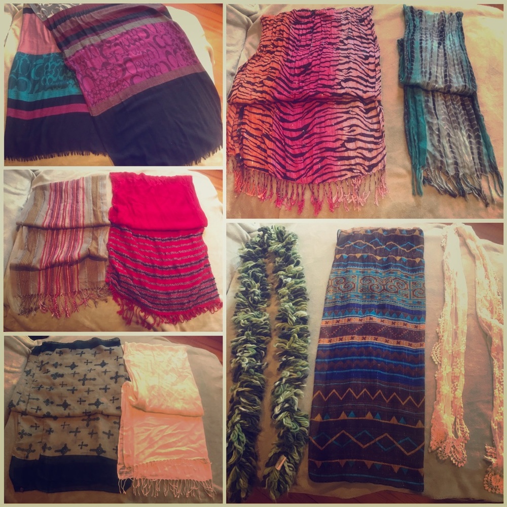 Scarf Cleanout! Lot of 10. Lace Infinity Cheetah